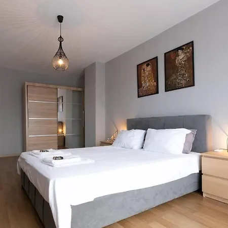 Stunning Acropolis View Modern Design House 2bd *